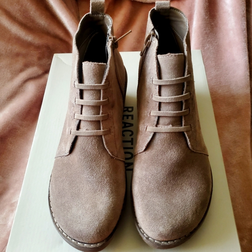 Ankle boots